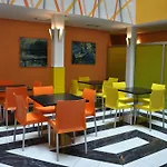 Hotel De Luxe 3*