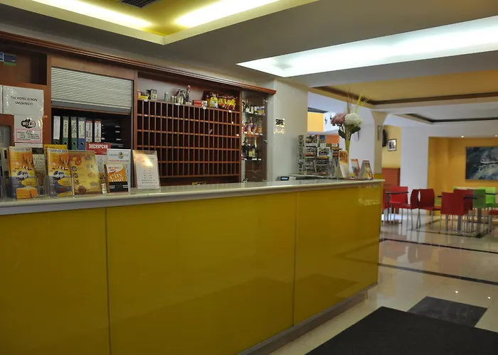 De Luxe 酒店