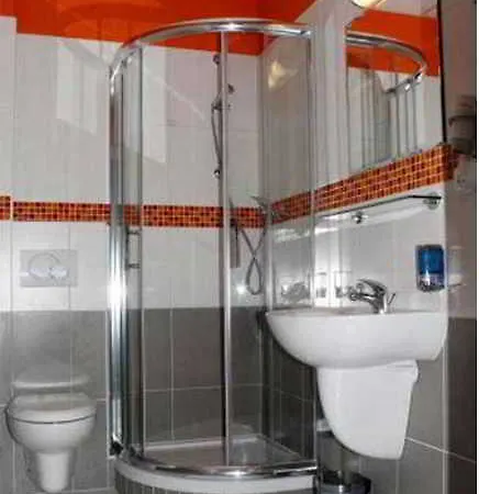 De Luxe فندق