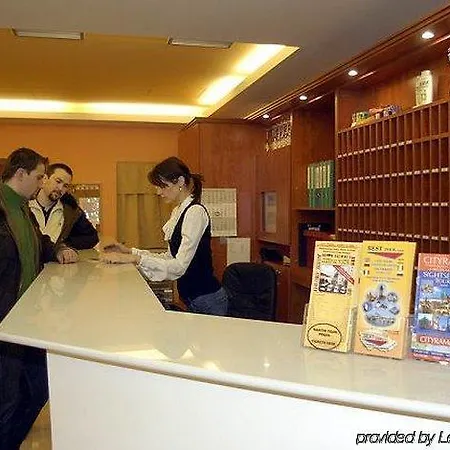 De Luxe 3* Prag