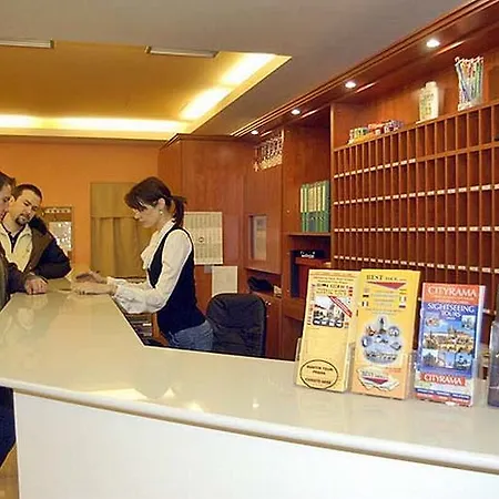 Hotel De Luxe Prag
