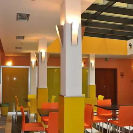 De Luxe 3*