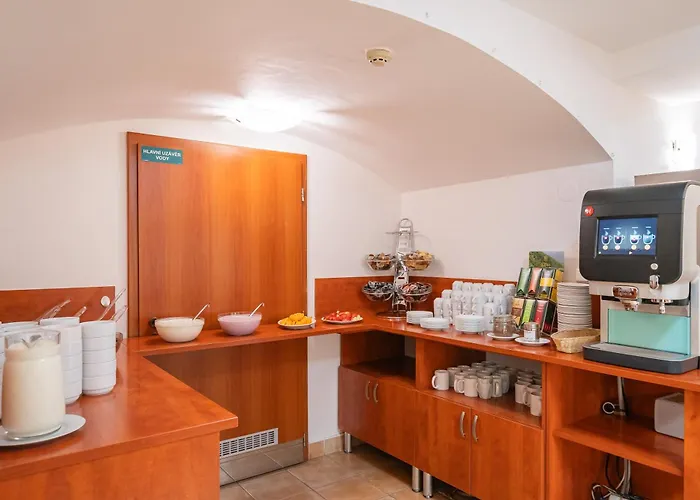 Ξενοδοχείο De Luxe 3*